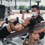 Deja de ser un entrenador improvisado: cómo profesionalizar tu servicio con evidencia y seguimiento